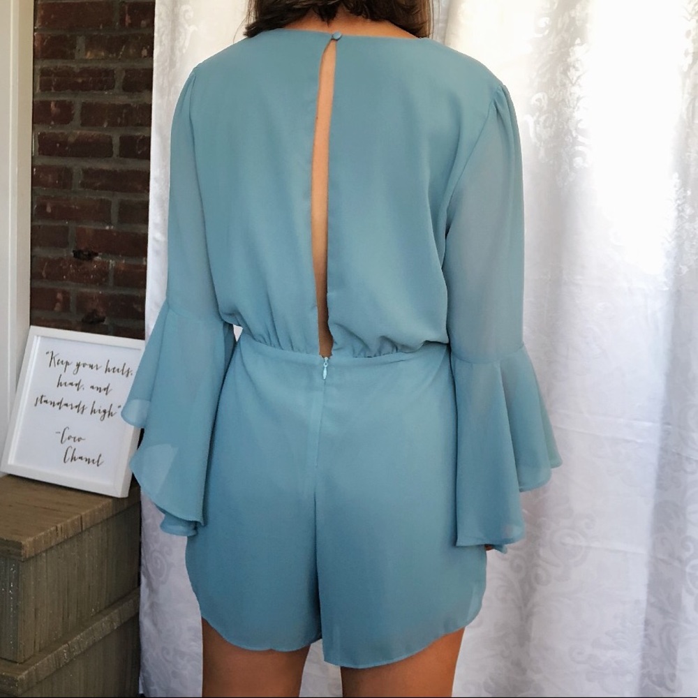 Last 1โจRegina Slate Green Tie Front Romper - Picture 6 of 8